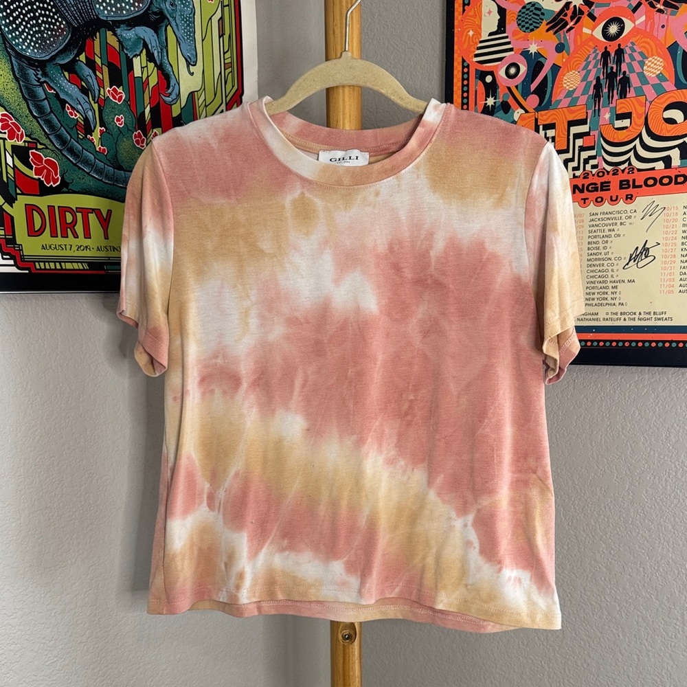 Gilli Peach and Cream Tie-Dye Short Sleeve Tee